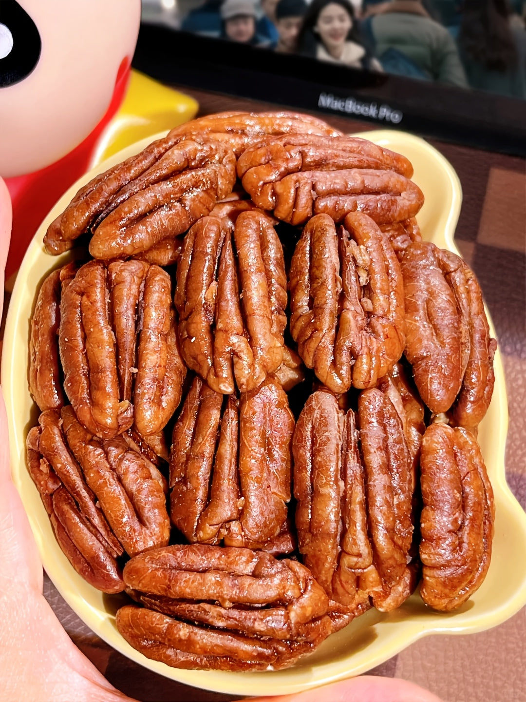 无盐糖衣烘焙腰果 3袋装（每袋10.6盎司）—— 营养亚洲零食，内含果干，是节日馈赠、下午茶、办公室及日常零食的理想之选