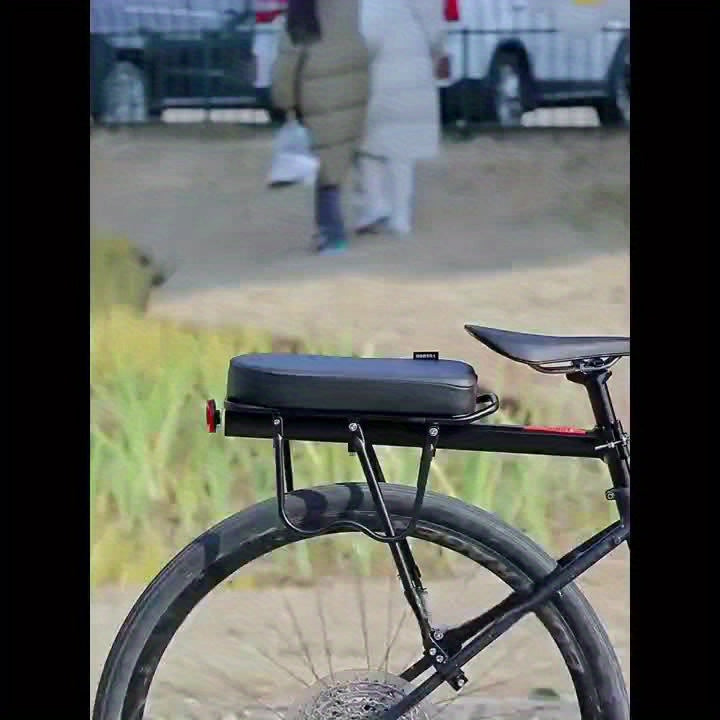 自行车座垫套 – 舒适PU皮自行车座垫，边缘缝合耐用，安装简便，适用于大多数自行车，为男女骑行者提供更佳的骑行体验。