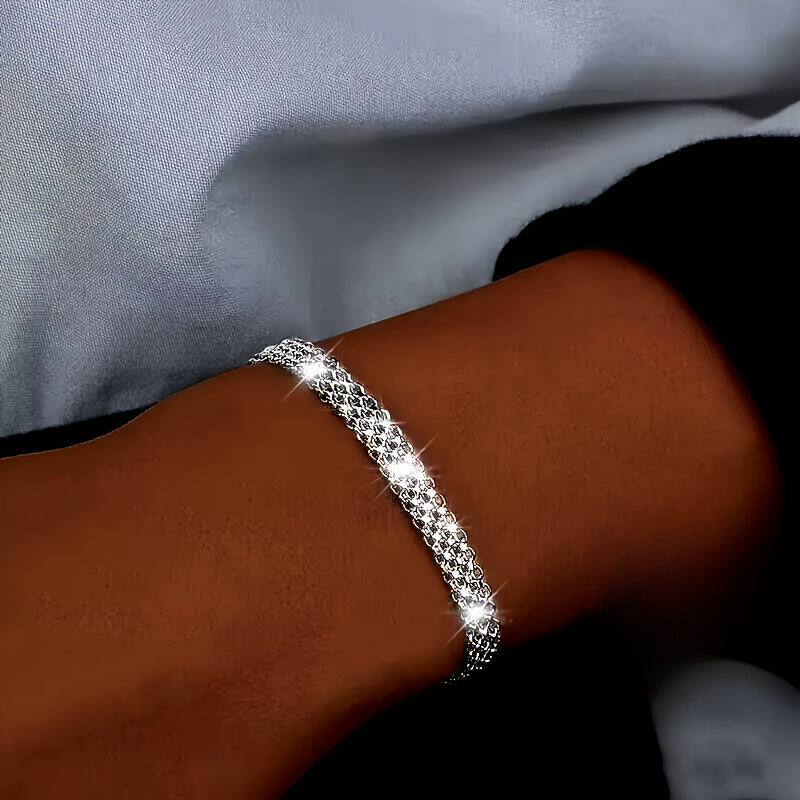 S925 Sterling Silver Sparkling Bracelet, Hypoallergenic Elegant Luxury Bangle for Women and Men, Ideal for Banquets and Formal Occasions, 3.65g Lightweight Fine Jewelry Gift