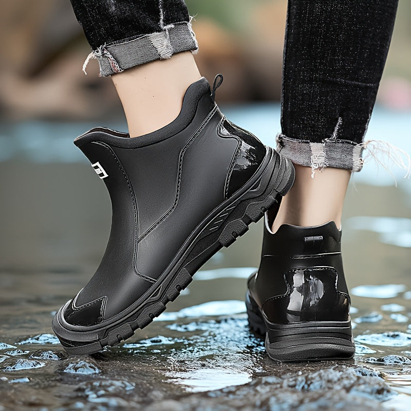 Lightweight Non-Slip Short Ankle Rain Boots for Men and Women, Cushioned Insoles, Breathable Lining, Textured Anti-Slip Sole, Fashionable Unisex Couple Rain Boots for Car Washing and Outdoor Activities, Black/Beige, US 5.5-12