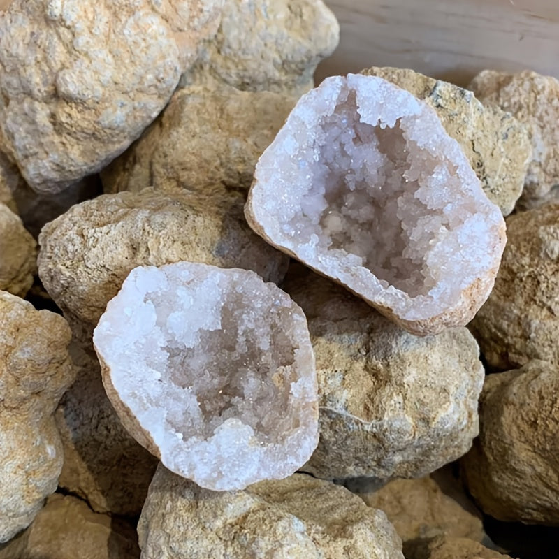 Natural Raw Crystal Stones – Moroccan Agate Geode Quartz Rough Crystal Cluster Mineral Specimens for Home & Office Decor Collection (20 30 40 & 50-Piece Sets)