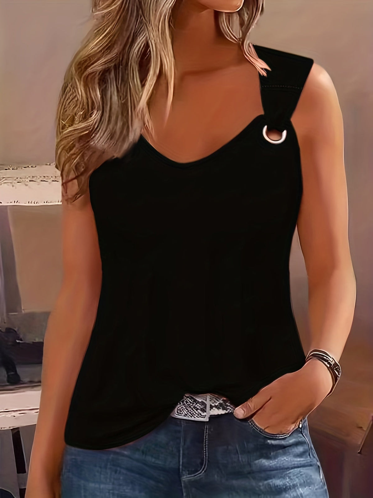 Women's Sleeveless Tank Top Keyhole Cutout Ring Detail Crew Neck Casual Summer Top Lightweight Machine Washable Ladies Shirt S-XXL Multiple Colors