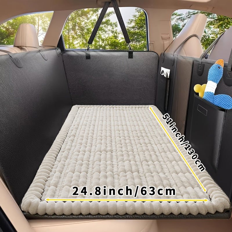 防滑车载宠物垫 加厚后座延伸防护垫 – 耐咬防水SUV/轿车/皮卡通用脚垫，适合所有体型狗狗，易清洗耐用聚酯纤维材质