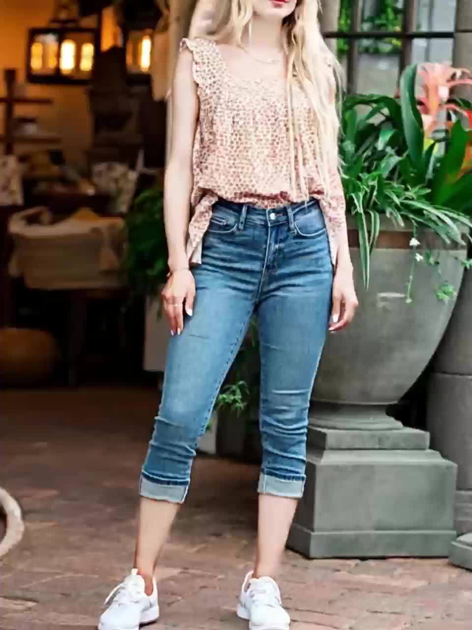 Women's High-Waisted Retro Denim Capri Pants, Stretchy Button-Front Straight-Leg Glossy Fabric, Spring Summer Casual Vintage Blue S-XXL