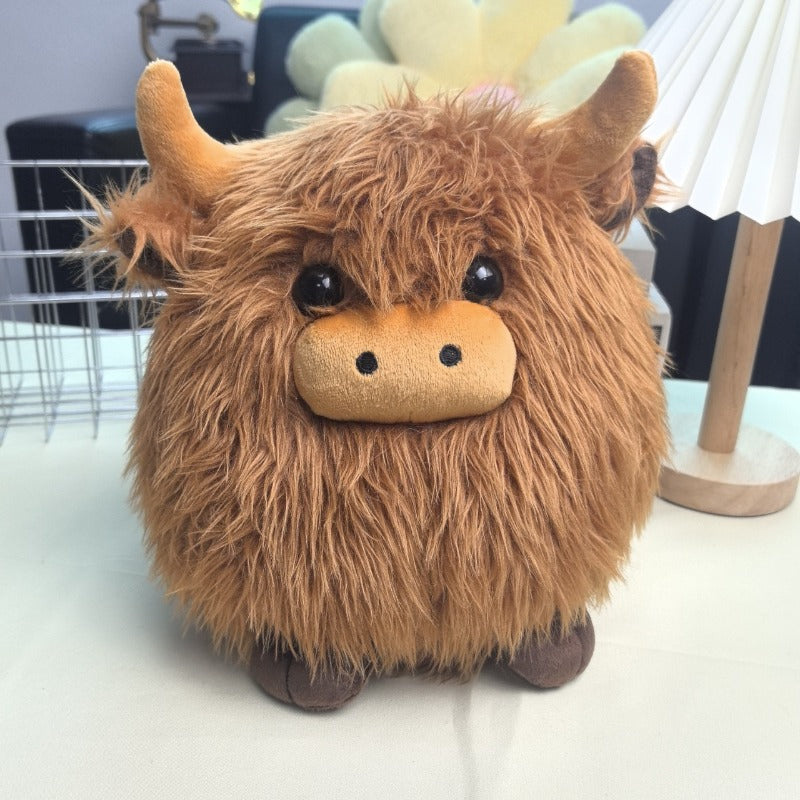Cute Scottish Cow Plush Dog Toy – Round Fluffy Simulated Animal Chew Toy for Dogs & Cats, Soft Squeaky Companion Doll for Anxiety Relief, Chewing & Interactive Play for Puppies and Small Pets