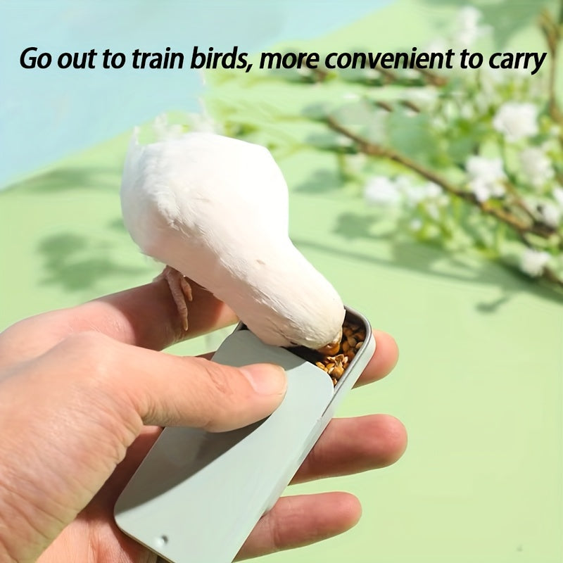 Parrot Training Starter Kit - Bird Training Food Bowls, Hand Feeder & Whistle Set for Parrots, Parakeets, Budgies, Cockatiels, Conures - Bird Pet Supplies, Taming & Bonding Accessories (Random Color)