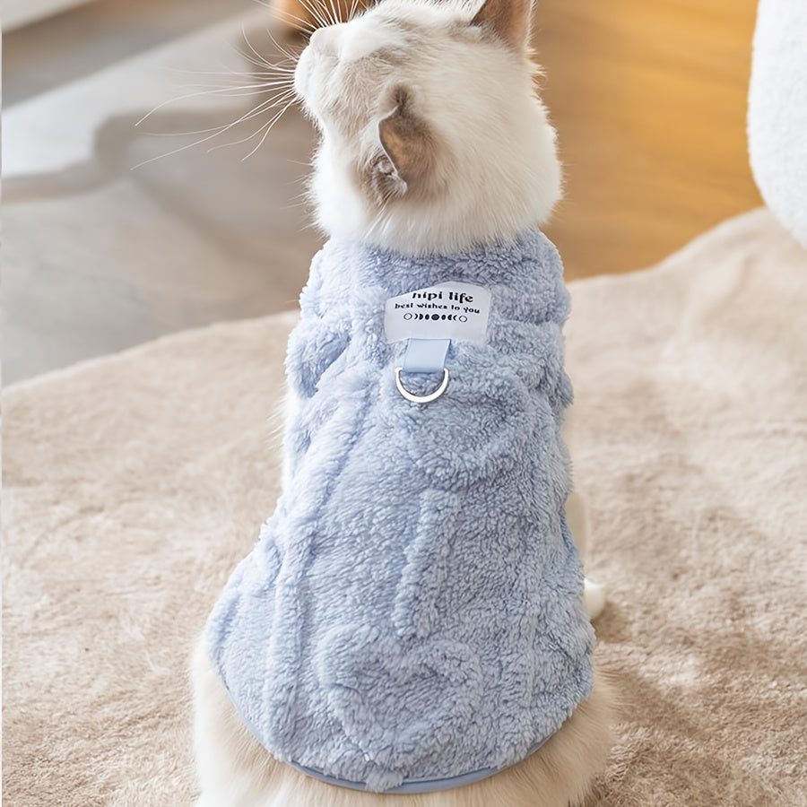 秋季和冬季保暖猫咪背心 - 加厚抓绒宠物服，爱心印花带牵引扣，适合小型猫咪和幼猫的舒适柔软猫咪毛衣外套