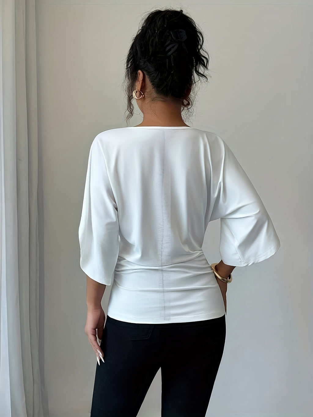 Women's V-Neck Batwing Sleeve Knit Top - Casual Loose Fit Three-Quarter Sleeve High-Waist T-Shirt Blouse for Spring, Summer, and Fall, Versatile Mid-Length Pullover Top, White/Black, Sizes XS-XL