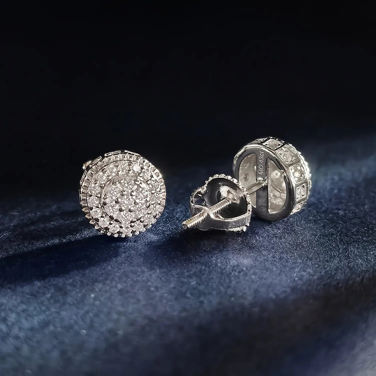 925 Sterling Silver Moissanite Stud Earrings 0.43ct Round Full-Plate Minimalist Diamond Alternative Earrings for Women Elegant Luxury Daily Wear and Gift Jewelry for Christmas, Birthday, and Anniversary