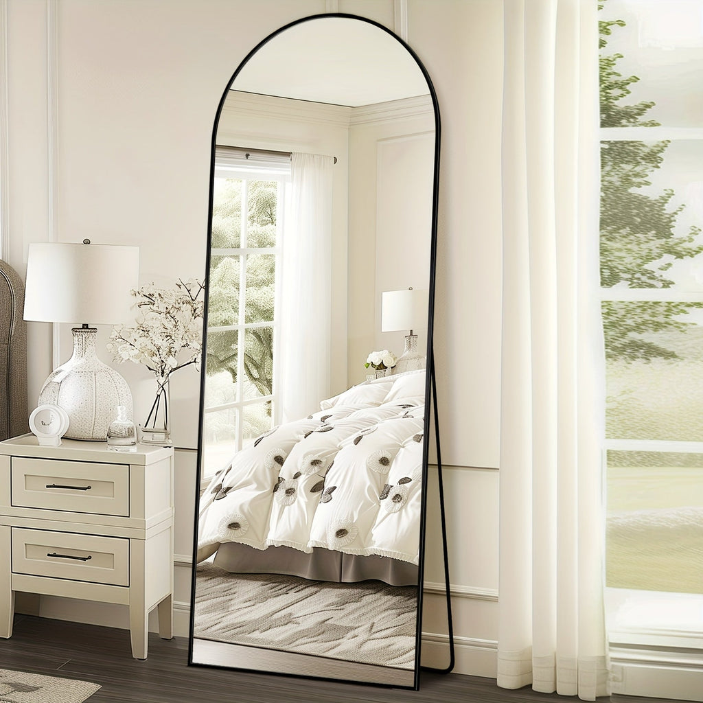 Arched Full-Length Floor Mirror – Freestanding Full-Body Mirror with Stand for Bedroom, Living Room, and Cloakroom, Wall-Mountable, Available in 3 Sizes & 2 Colors (Black & Gold)