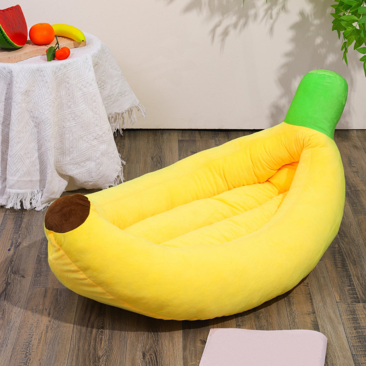 Banana Boat Pet Bed Washable Warm Cozy Nest for Cats and Dogs, Cute Banana Shape, Removable and Machine Washable, Sizes M, L, XL, 2XL for Small and Medium Pets