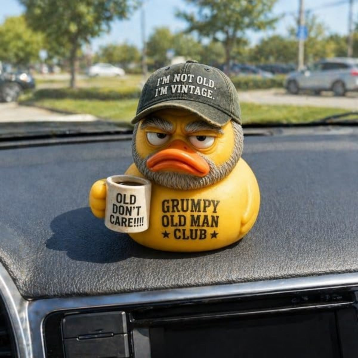 Old Man Club Duck - "I'm Not Old, I'm Retro" Humorous Resin Duck Ornament - Desktop & Office Decoration - Funny Novelty Statue Gift for Dad & Grandpa