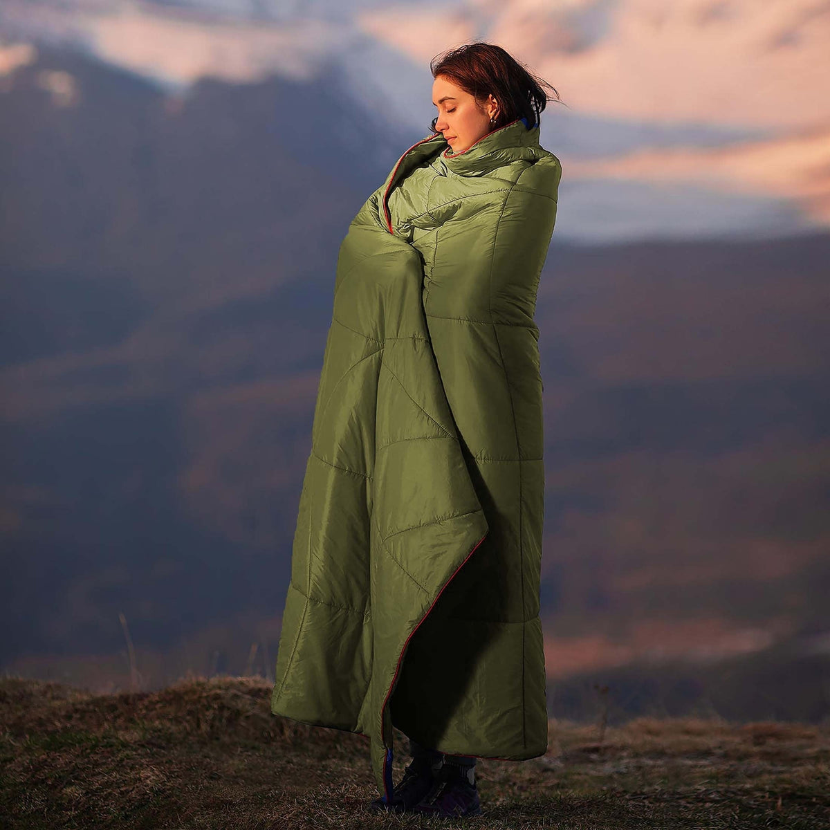 Outdoor Camping Puffy Blanket, Foldable, Lightweight, Warm, DWR Water-Resistant, with 3D Eye Mask, 140x200cm, for Camping, Travel, Car, Beach, Stadium, Hammock, Sofa, Festival